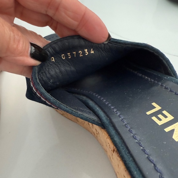 Chanel Blue Suede Mules Clogs Cork Platform Wedge Heel 40 - Picture 10 of 10